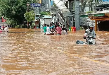 19 Ruas Jalan di Jakarta Masih Terimbas Banjir