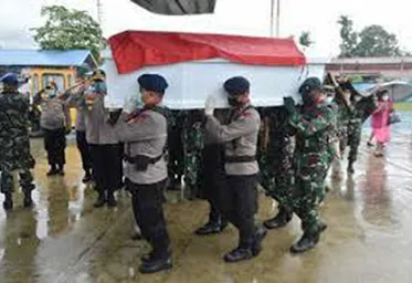  Bentrok dengan Anggota TNI 3 Polisi Tewas 2 Luka Tembak