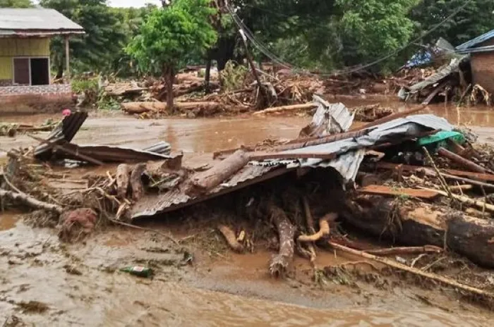 Korban Banjir NTT Bertambah Menjadi 128 Meninggal, 71 Hilang, 8.424 Mengungsi