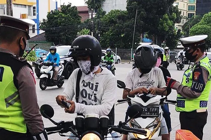 Polda Metro Jaya Perketat Pemeriksaan Pemudik yang Ingin Masuk Jakarta