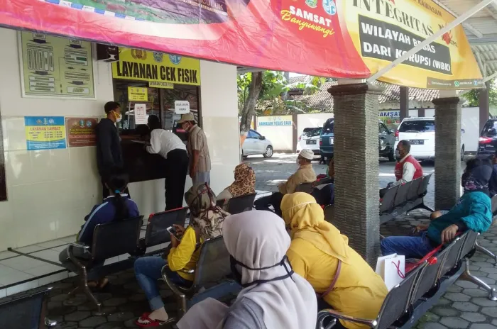 Adpel Sulit Dihubungi Dimasa Pandemi, Diduga Adanya Korupsi Sistematis di Layanan Fiskal dan Blokir LJ Samsat Benculuk Banyuwangi