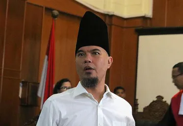 Pengadilan Tinggi DKI Kurangi Hukuman Ahmad Dhani Jaksa melawan 