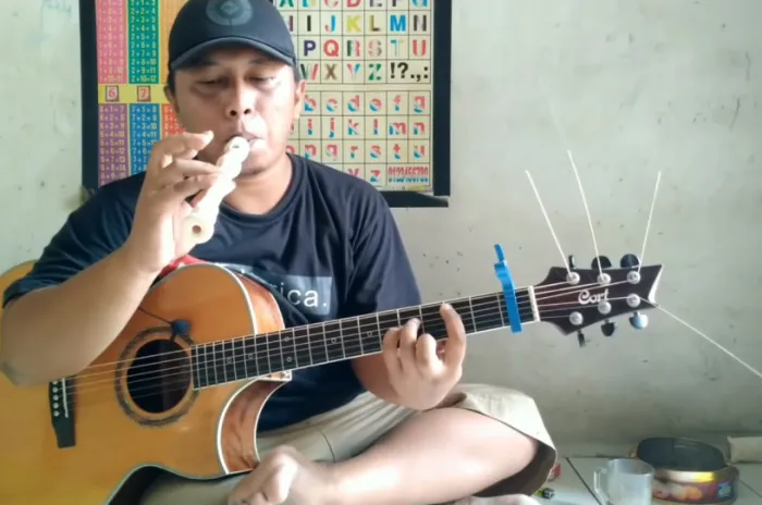 Alip Ba Ta, Sang Master Fingerstyle Yang Jadi Duta Budaya
