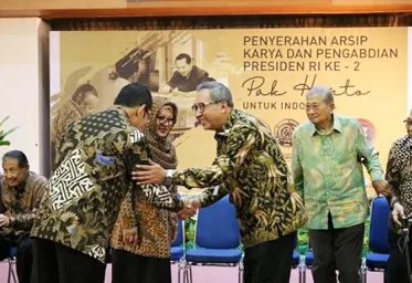 Keluarga Cendana Serahkan Arsip Statis Presiden RI ke 2 HM Soeharto Kepada ANRI