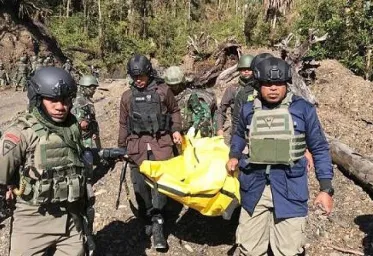 Satu Anggota Brimob Tewas Baku Tembak di Bandara Nduga