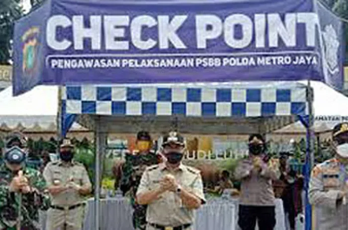  24 Jam Polisi Siaga di Titik Check Point