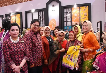 Diminati Pasar Global Ekspor Batik Dibidik Naik 8 Persen