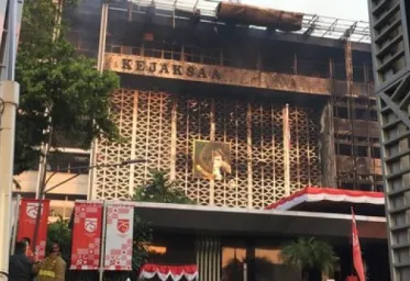 Dinilai Sudah Tidak Layak Pakai Gedung Utama Kejaksaan Agung Dibongkar