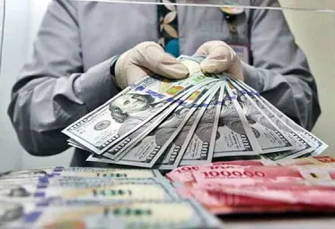 Berita Vaksin Turunkan Nilai Dolar