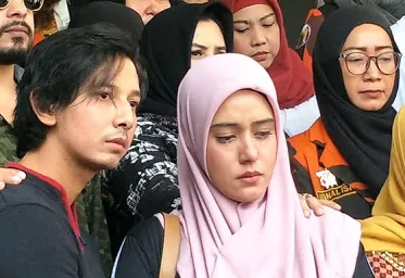 Polisi  Galih  Ingin Mempermalukan Mantan Istrinya Fairuz A Rafiq