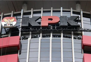 KPK Didesak Usut Pihak yang Ikut Membantu Pelarian Nurhadi dan Menantunya