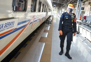 Terjadi Penurunan Signifikan Jumlah Penumpang Dihari Pertama Larangan Mudik