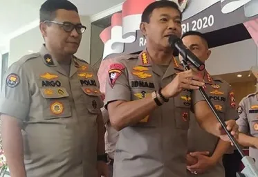 Kapolri Dalam Proses HukumPro Kontra Sudah Biasa