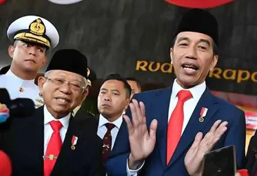 Jokowi Resmi Umumkan Sisunan Kabinet di Istana