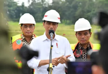 Jokowi Tinjau Bandara Jenderal Besar Soedirman