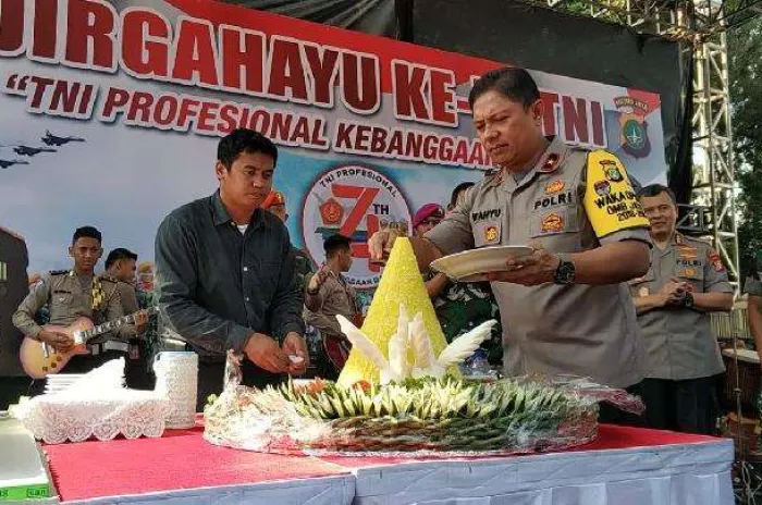 Wakapolda Metro Jaya Meriahkan HUT TNI KE 74 di Komplek DPR