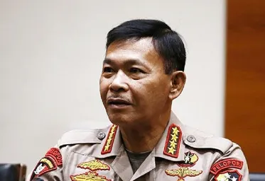 Kapolri Melakukan Mutasi 8 Kapolda