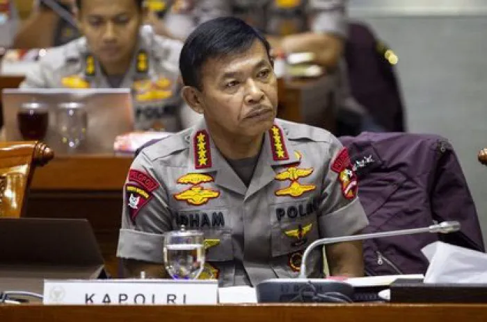 Kapolri Menjamin Pemyaluran Bahan Pokok dan Kebutuhan Masyarakat Lainnya Aman