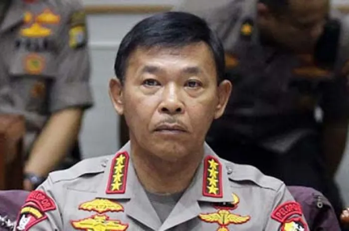 Kapolri Idham: Setiap Polres Disiapkan 10 Ton Beras Untuk Bantu Warga 