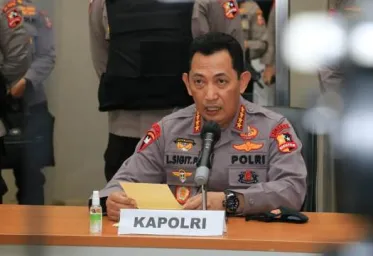 Kapolri Terbitkan Telegram Awasi Protokol Kesehatan di Tempat Wisata