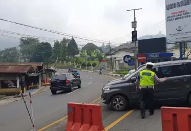 Jajaran Polres Bogor Cegat Pemudik di Perbatasan Sukabumi dan Cianjur