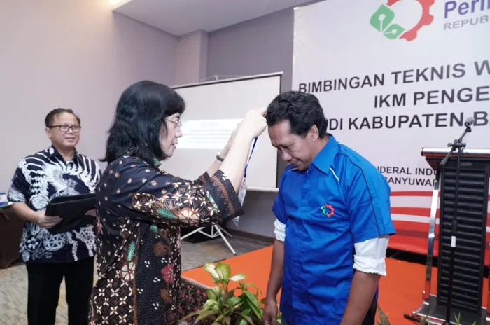 Kemenperin Gelar Bimtek Bengkel Las Kepada Penerima Manfaat PKH