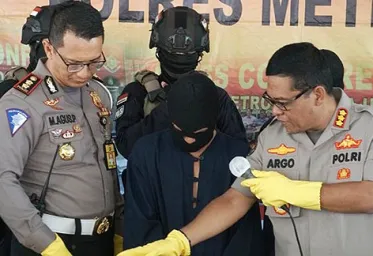 Polisi Ungkap Sindikat Pembuat STNK dan TNKB Palsu Untuk Ganjil Genap