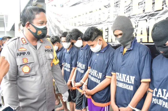 10 Pemuda di Pamekasan Diringkus Polisi Gara-gara Curi Kotak Amal