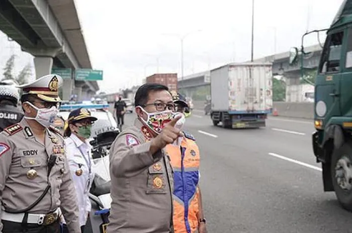 Irjen Istiono: Pelonggaran Transpotasi Umum Bukan Untuk Mudik