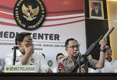 Kapolri Sebut Pelaku Kerusuhan Kelompok Bayaran Dari Luar Jakarta 
