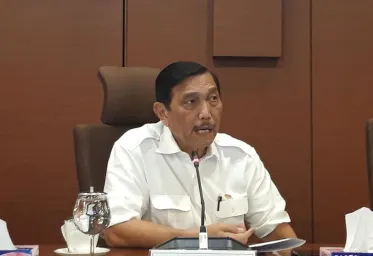 Luhut Minta RS Lapangan Covid19 Mulai Dibangun Pekan Ini