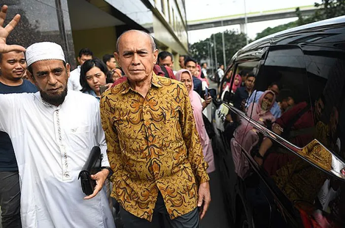 Berkas Kasus Kepemilikan Senpi Mayjen TNI (Purn) Kivlan Zein Besok Dilimpahkan ke Kejati DKI 