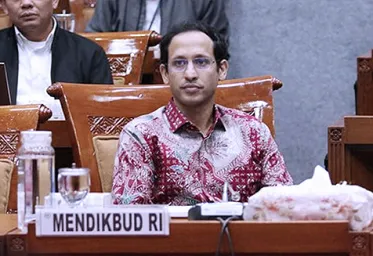 Mendikbud Lontarkan Gagasan Digitalisasi Sekolah 2021