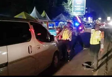 Nekat Bawa Pemudik Polisi Tangkap 5 Mobil Travel 