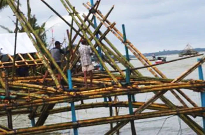 Bagan Nelayan Di Panimbang Porak Poranda