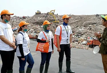 BNI Ajak Pegawai Cerdas Tangani Sampah