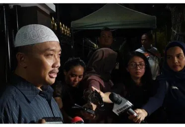 Menpora Imam Nahrawi  Lapor Jokowi Statusnya Tersangka KPK