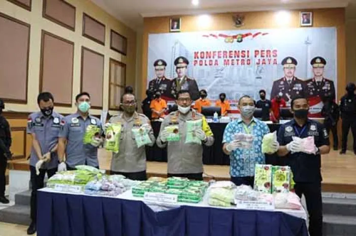  4 Kelompok Jaringan Pengedar Sabu dan Ekstasi Dibongkar Polda Metro
