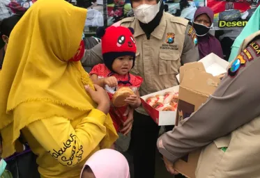 Polisi Peduli Dampak Erupsi Semeru