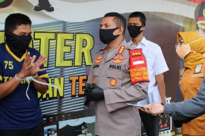 Polisi Tangkap Dukun Cabul dengan Modus Mandi Kembang