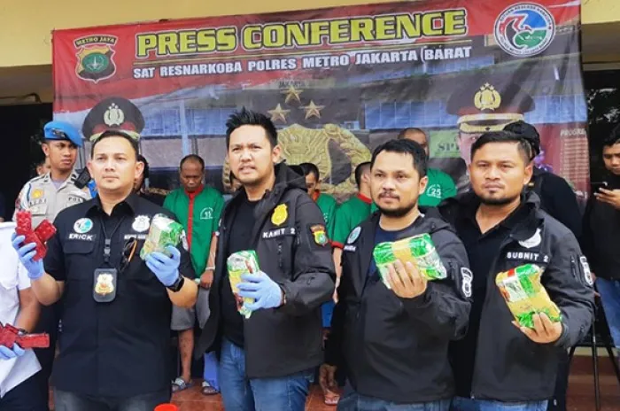 Masa New Normal Covid-19 Kasus Peredaran Narkotika Diungkap Polres Jakarta Barat