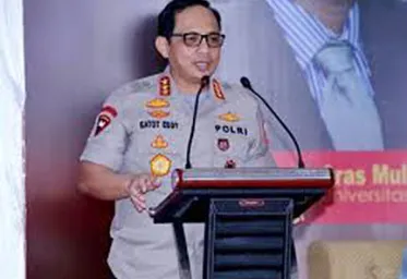 Cegah Corona Polri Keluarkan Telegram Penyemprotan Serentak Seluruh Indonesia 