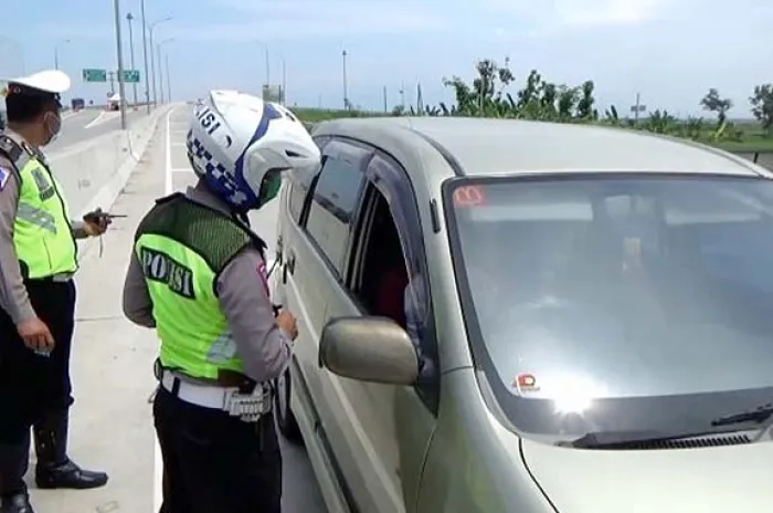 5.809 Kendaraan Mudik Dihadang Jajaran Ditlantas Polda Metro Jaya