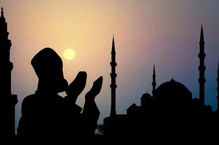 Ramadhan Sebagai Momentum Melawan Covid 19