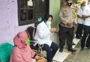  Bansos Di Tangerang Dipotong dan Nilai Sembako Minus Mensos Marah
