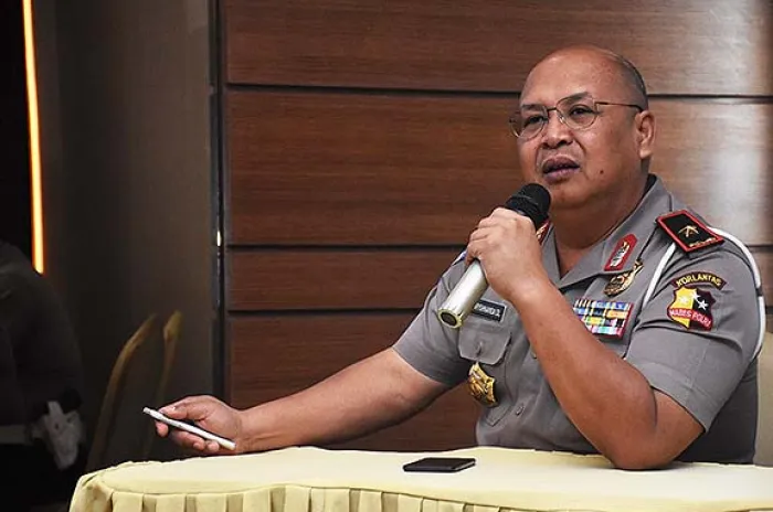 Road Safety Policing Fungsi Lantas Era Digital Menuju Indonesia Emas 2045