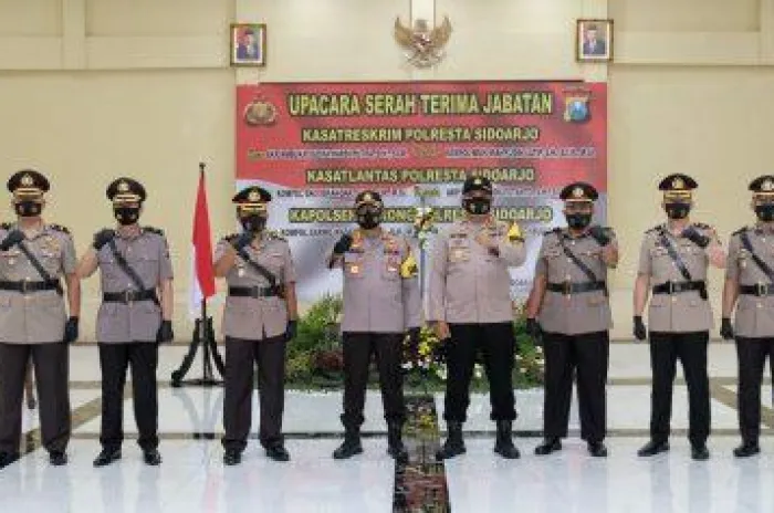 Serah Terima Kasatlantas Polresta Sidoarjo