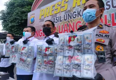  2 Warga Bali Ditangkap Karena Setor Jutaan Dolar Palsu ke Bank
