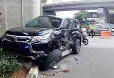 Jadi Tersangka Sopir TransJakarta Tabrak MobilIstriJenderal 