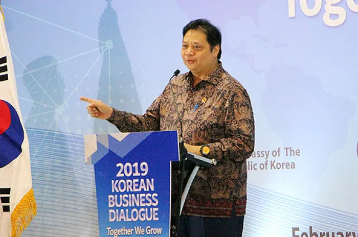 Terima Gelar Doktor di Korsel, Menperin Sekaligus Temui Investor